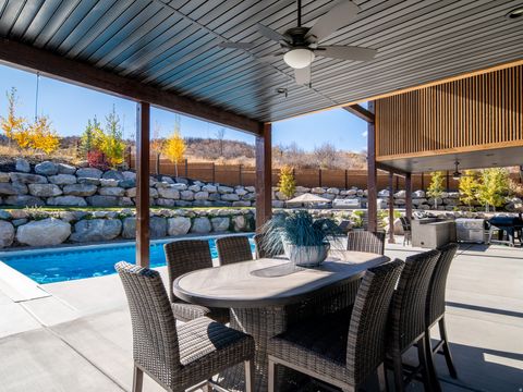 Tiny photo for 6861 E SUMMIT PEAK CIR, Huntsville, UT 84317 (MLS # 2146848)