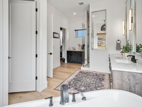 Tiny photo for 6861 E SUMMIT PEAK CIR, Huntsville, UT 84317 (MLS # 2146848)