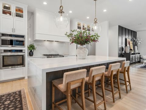 Tiny photo for 6861 E SUMMIT PEAK CIR, Huntsville, UT 84317 (MLS # 2146848)