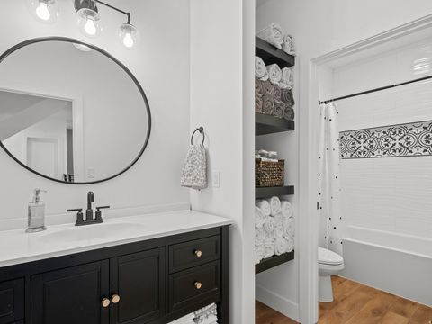 Tiny photo for 6861 E SUMMIT PEAK CIR, Huntsville, UT 84317 (MLS # 2146848)