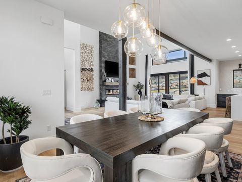 Tiny photo for 6861 E SUMMIT PEAK CIR, Huntsville, UT 84317 (MLS # 2146848)