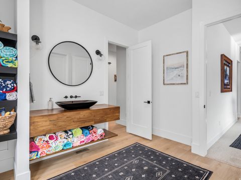 Tiny photo for 6861 E SUMMIT PEAK CIR, Huntsville, UT 84317 (MLS # 2146848)