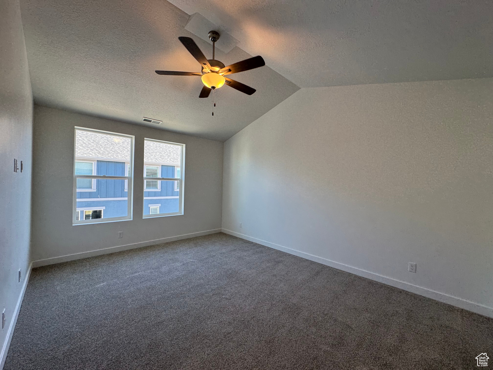 TRAILSIDE - Residential