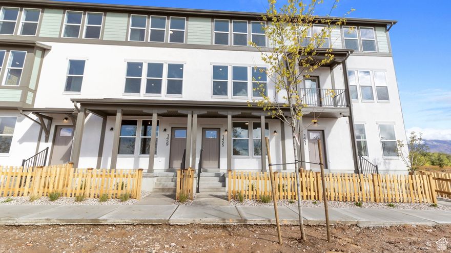 Wilmington floor plan in the new Trailside community.  Primary Suite with large soaking tub, walk-in closet. Gourmet kitchen with upgraded cabinets, quartz countertops and stainless steel appliances. Across street from community open space. Trailside community features a hammock park, playground, Paw Park, bike and walking trials! Visit our model home at 1833 W 1150 N, Layton, UT 84041 Tues-Sat, 11 AM - 6 PM.