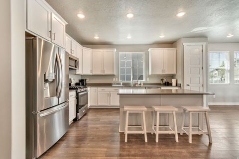 Tiny photo for 3232 W 1670 N, Provo, UT 84601 (MLS # 2146844)