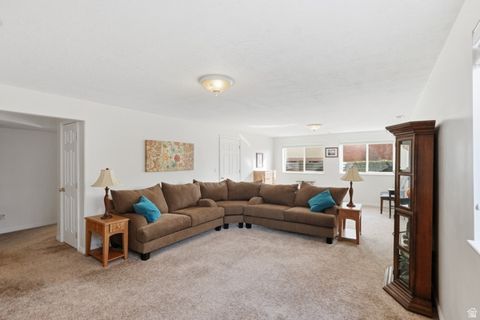 Tiny photo for 2543 N 525 E, North Ogden, UT 84414 (MLS # 2133561)