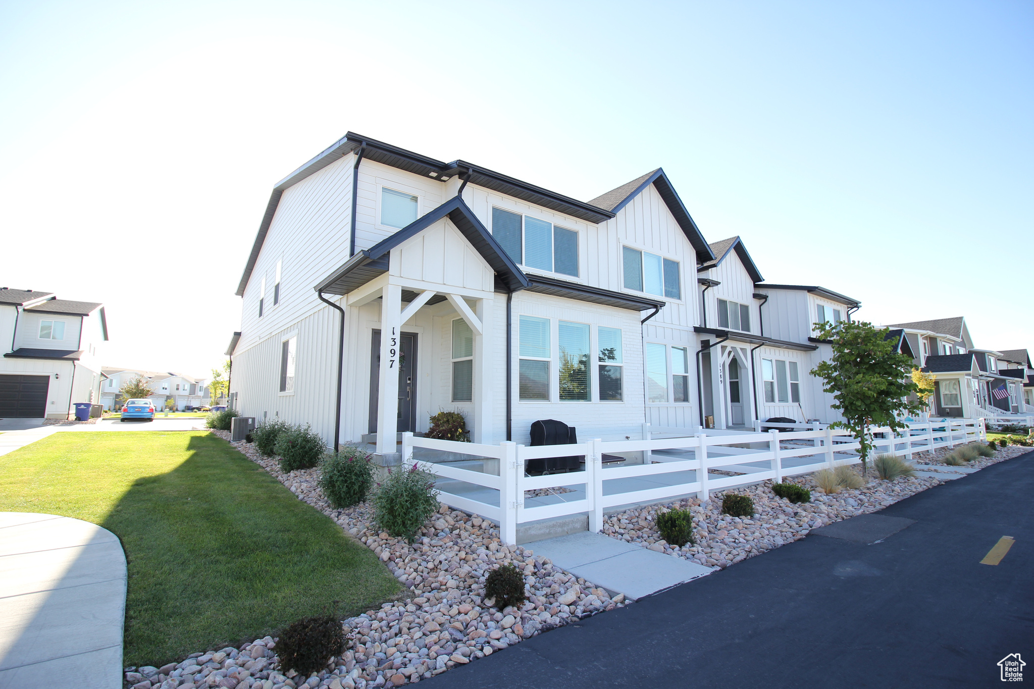 Your new townhome offers craftsman-style white cabinets and white quartz countertops, a spacious dining area, and a comfortable living room with beautiful views of the mountains. Upstairs is the owner's suite with bathroom, three more bedrooms, laundry room, and one additional full bathroom. Quiet area, close to new city recreation center and rodeo grounds. Square footage figures are provided as a courtesy estimate only and were obtained from county records. Buyer is advised to obtain an independent measurement.