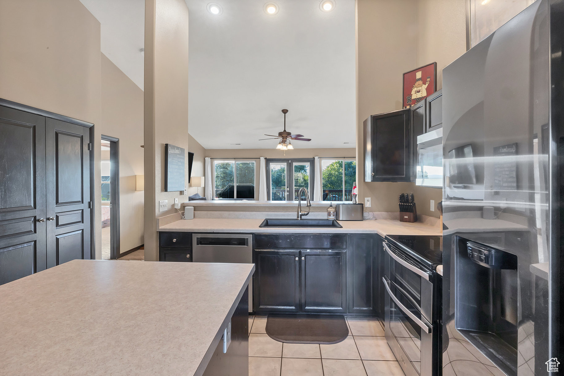 SEDONA HILLS - Residential