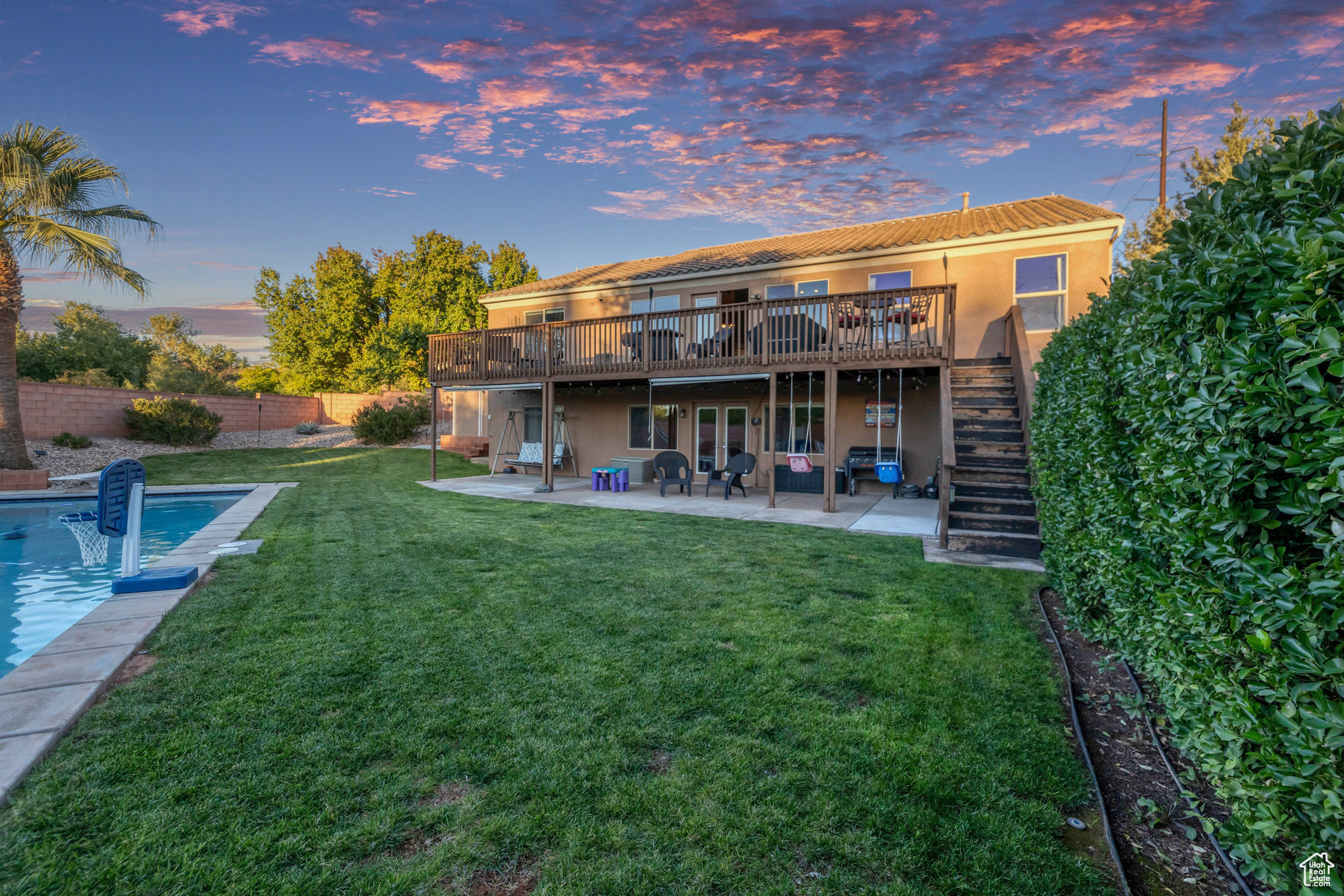 SEDONA HILLS - Residential