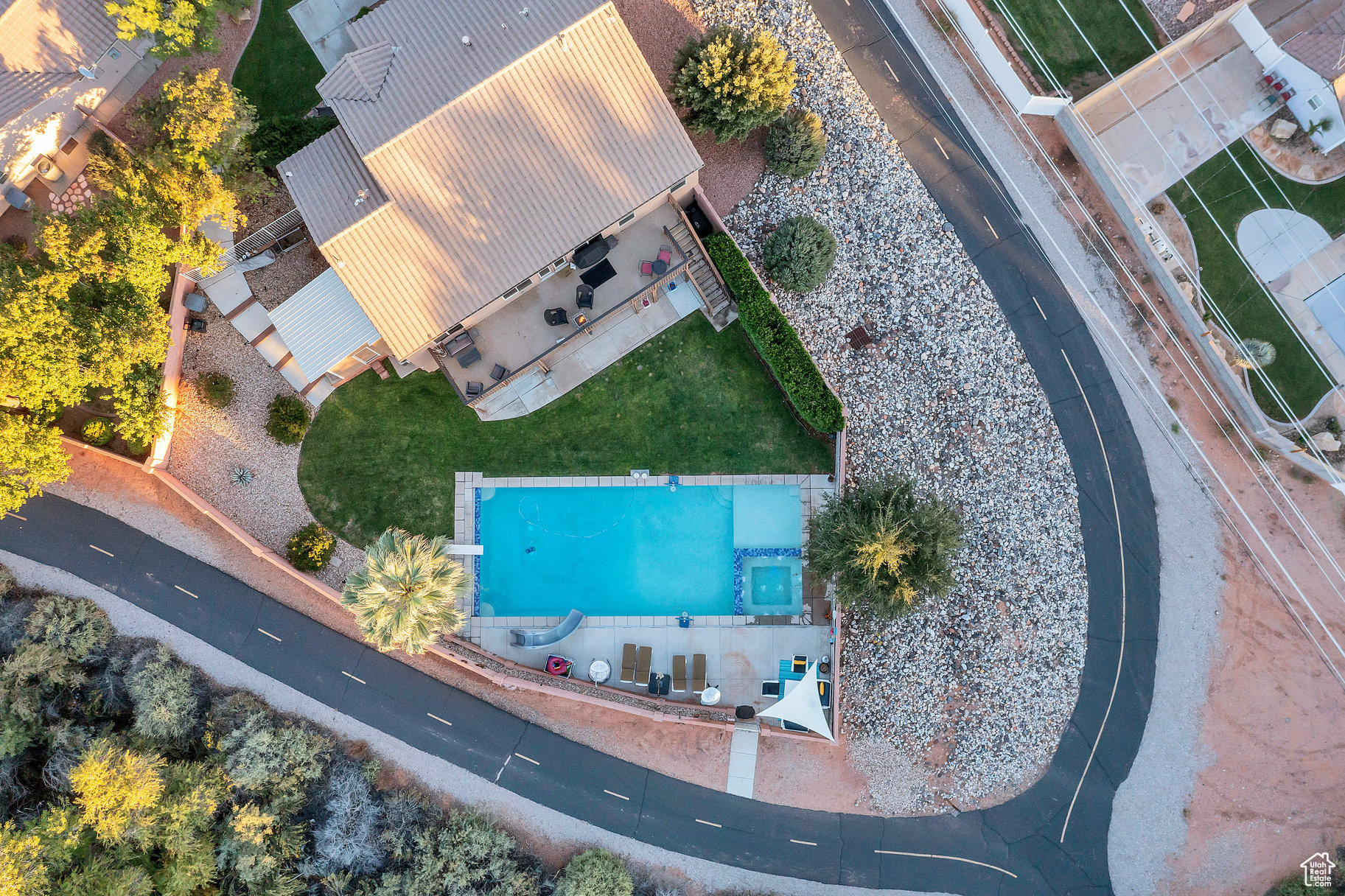 SEDONA HILLS - Residential