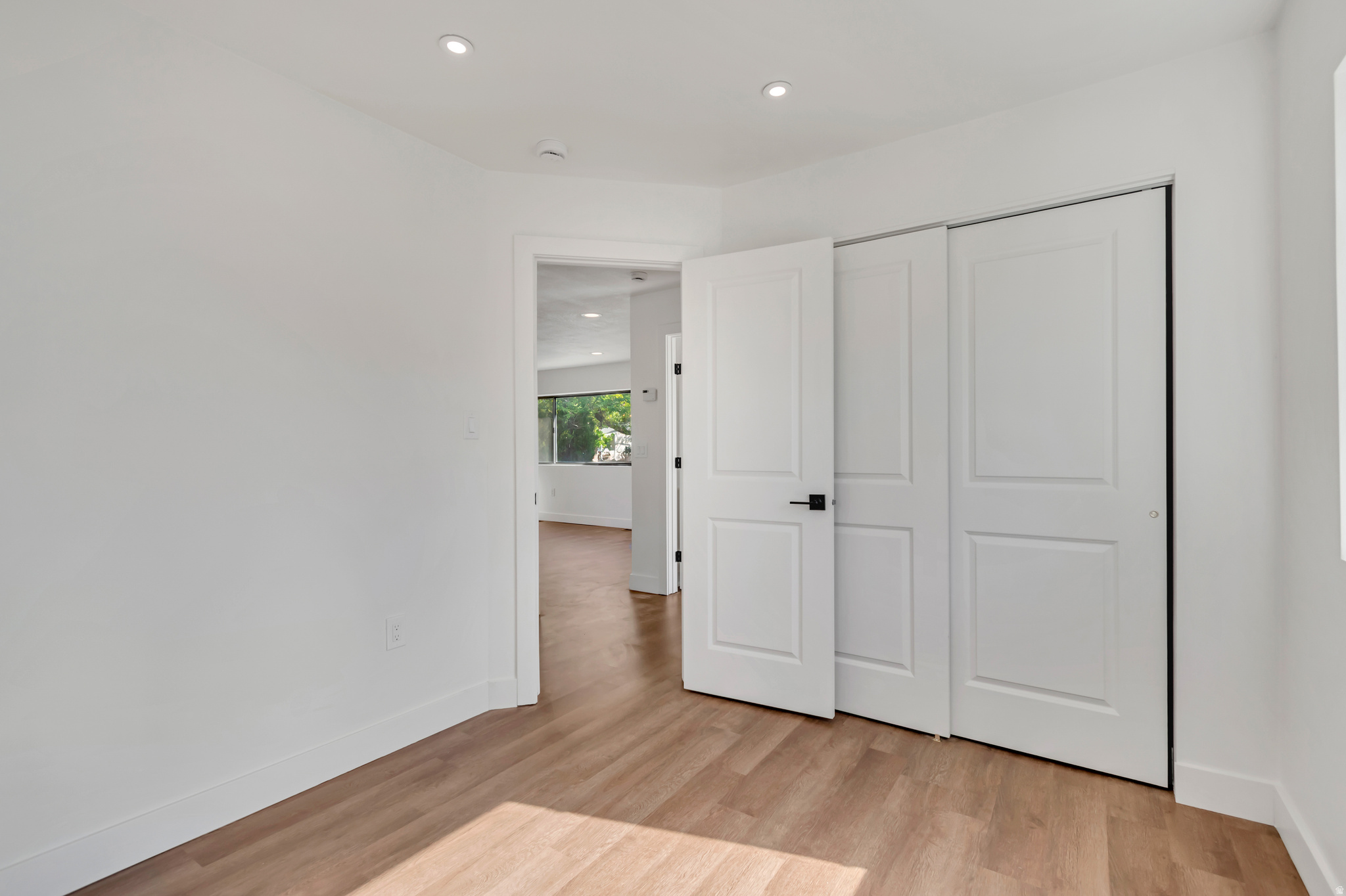 GLENDALE GARDENS - Residential