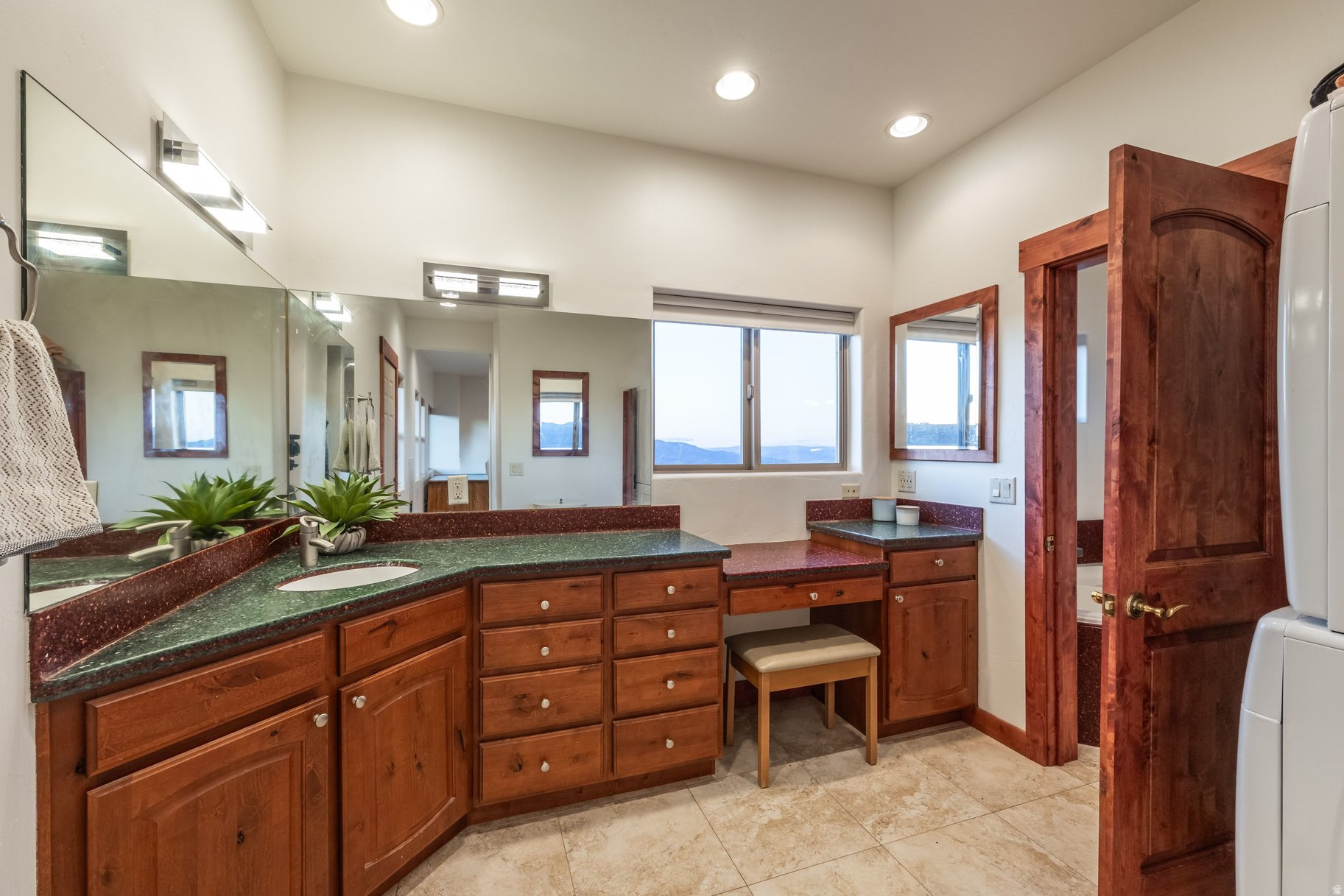 LAKE ROCKPORT ESTATES - Residential