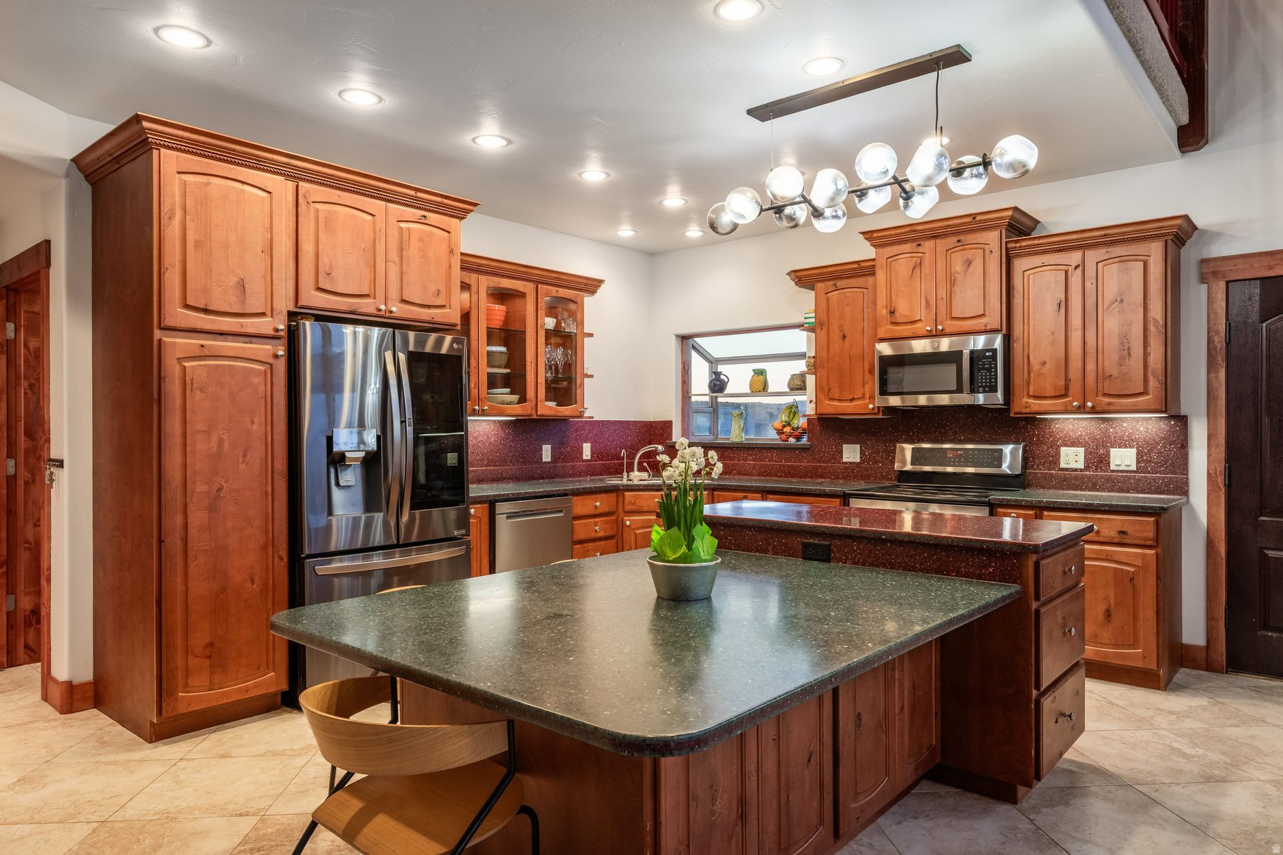 LAKE ROCKPORT ESTATES - Residential