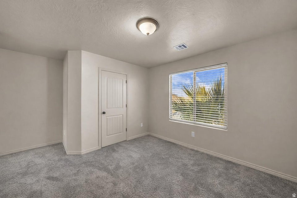 DESERTS EDGE PH 1 - Residential