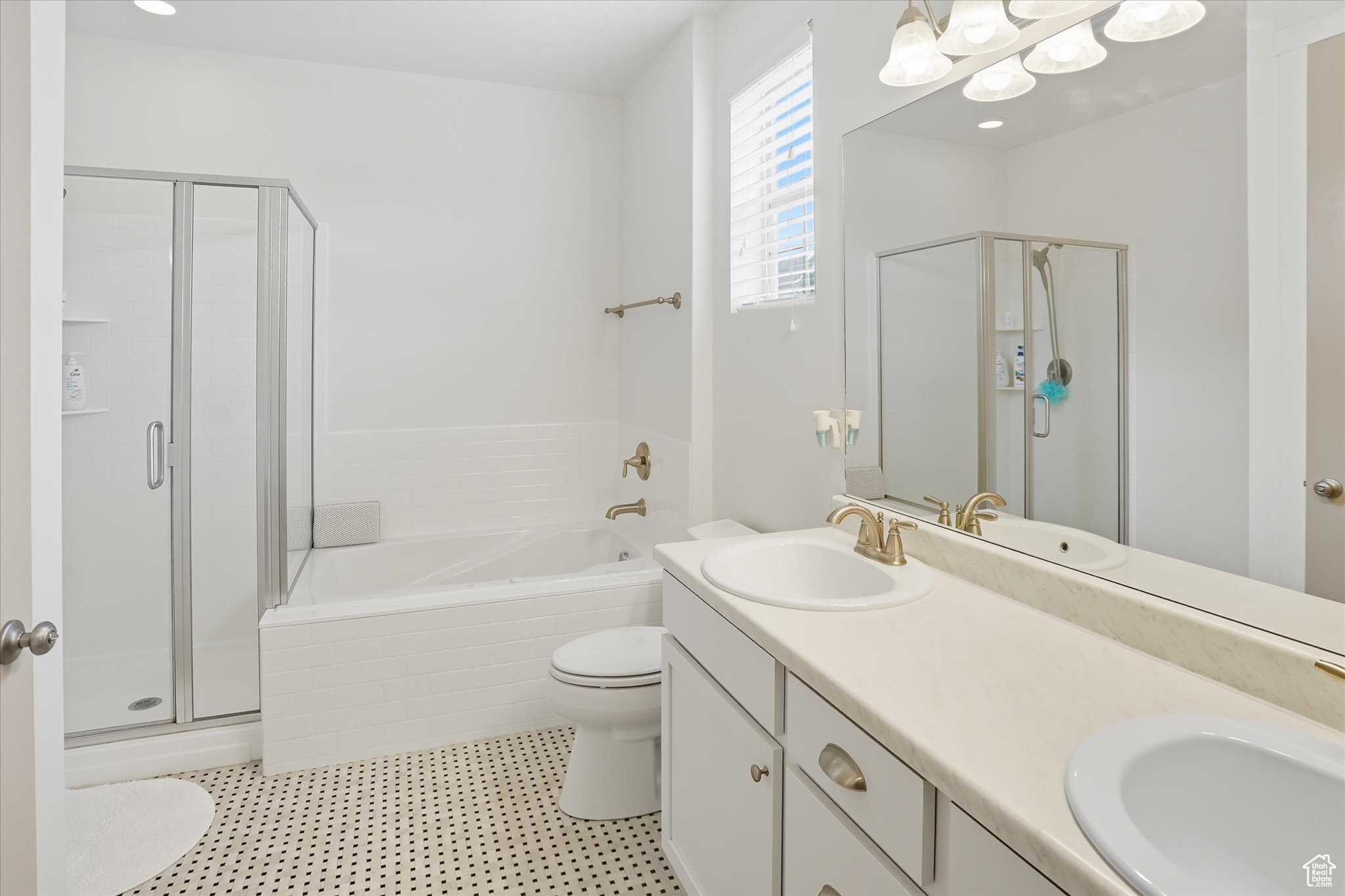 HYDE POINT - Residential