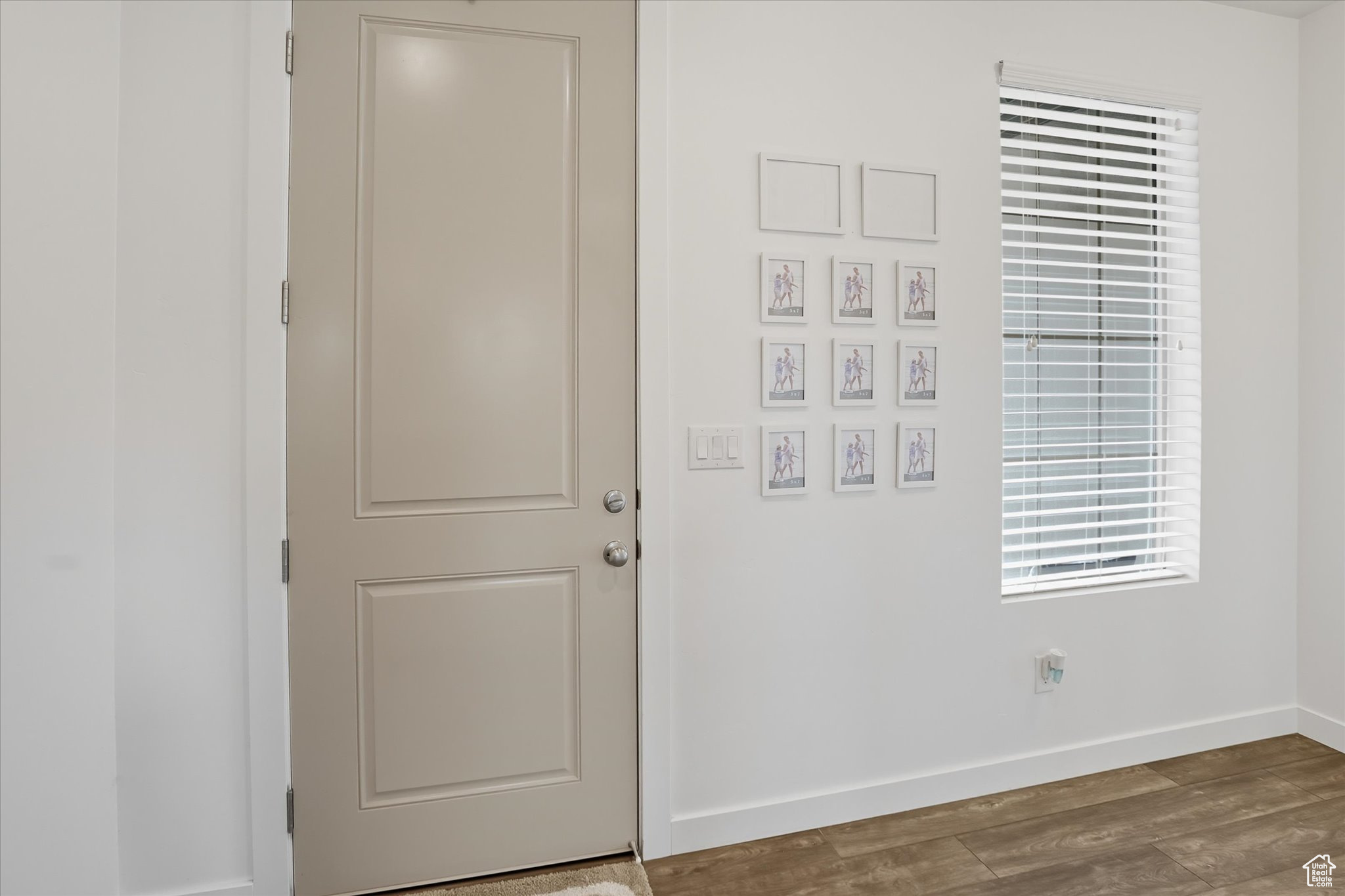 HYDE POINT - Residential