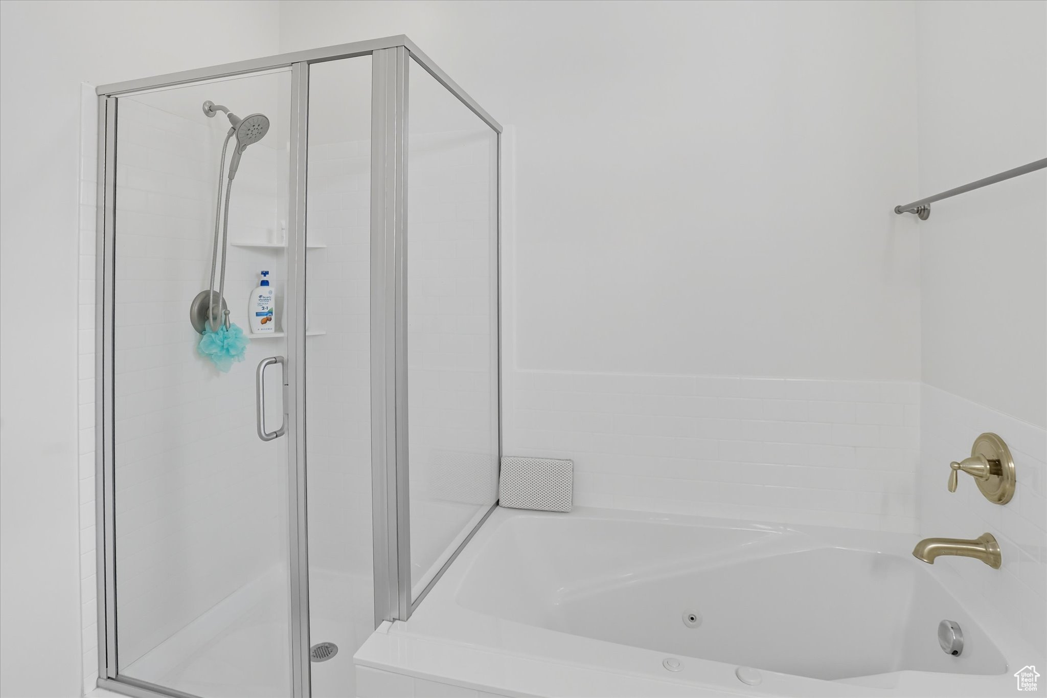 HYDE POINT - Residential