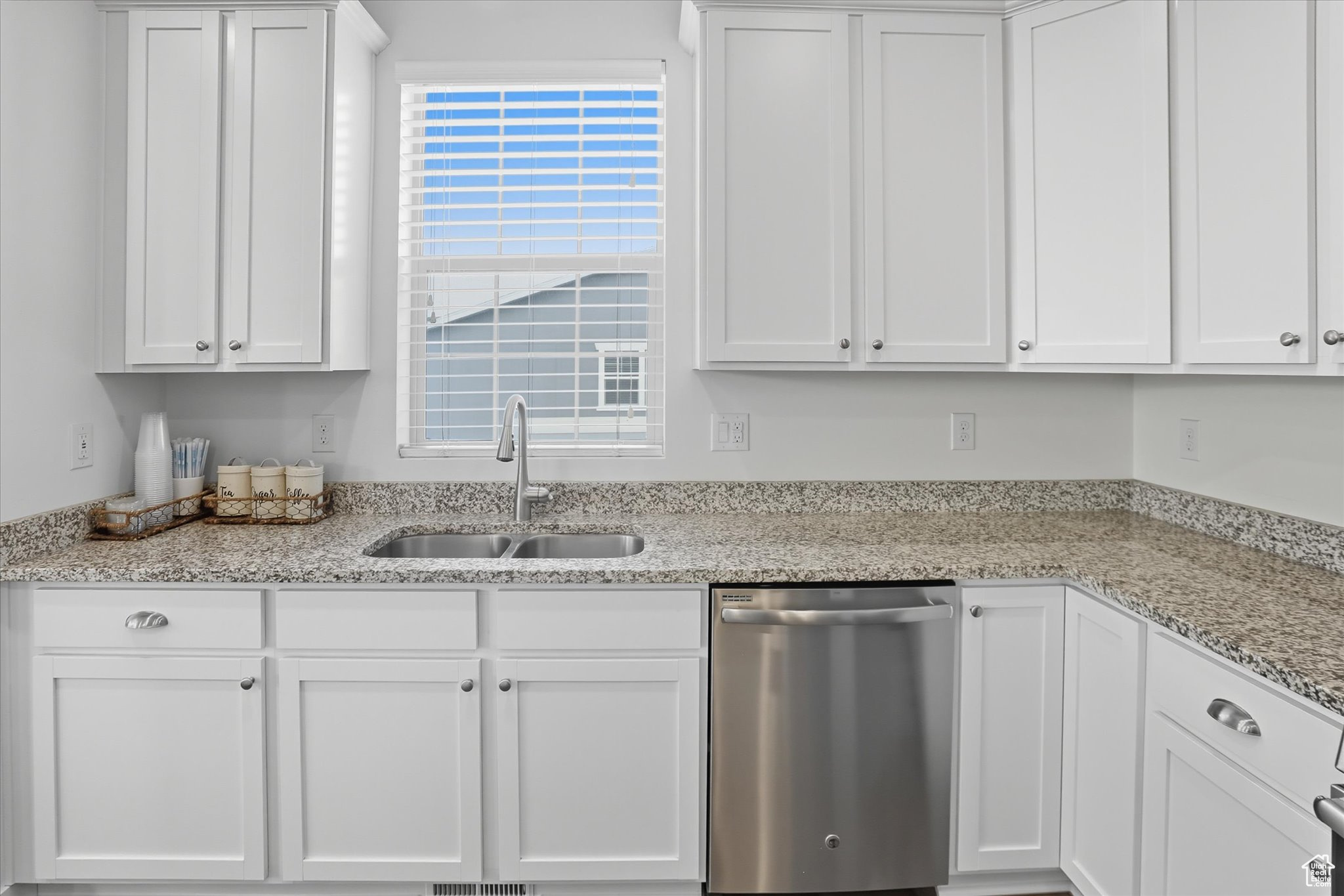 HYDE POINT - Residential