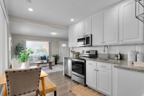 Tiny photo for 230 S LAKEVIEW DR E, Clearfield, UT 84015 (MLS # 2134942)