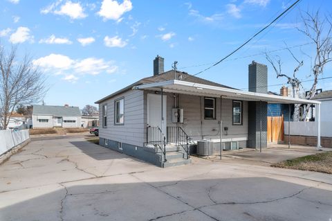 Tiny photo for 230 S LAKEVIEW DR E, Clearfield, UT 84015 (MLS # 2134942)