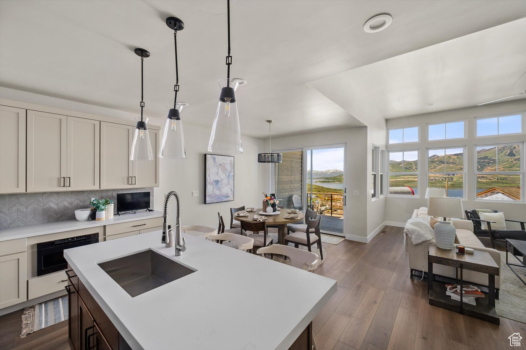 DEER WATERS RESORT - Residential