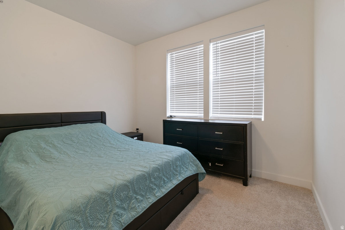 DAYBREAK - Residential