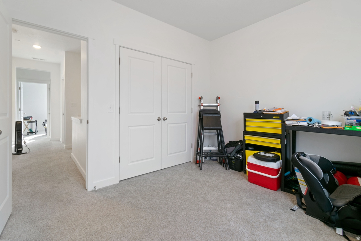 DAYBREAK - Residential