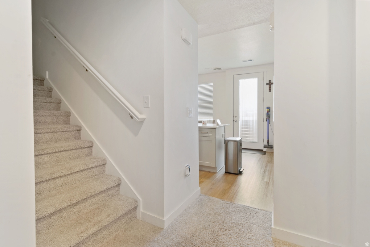 DAYBREAK - Residential