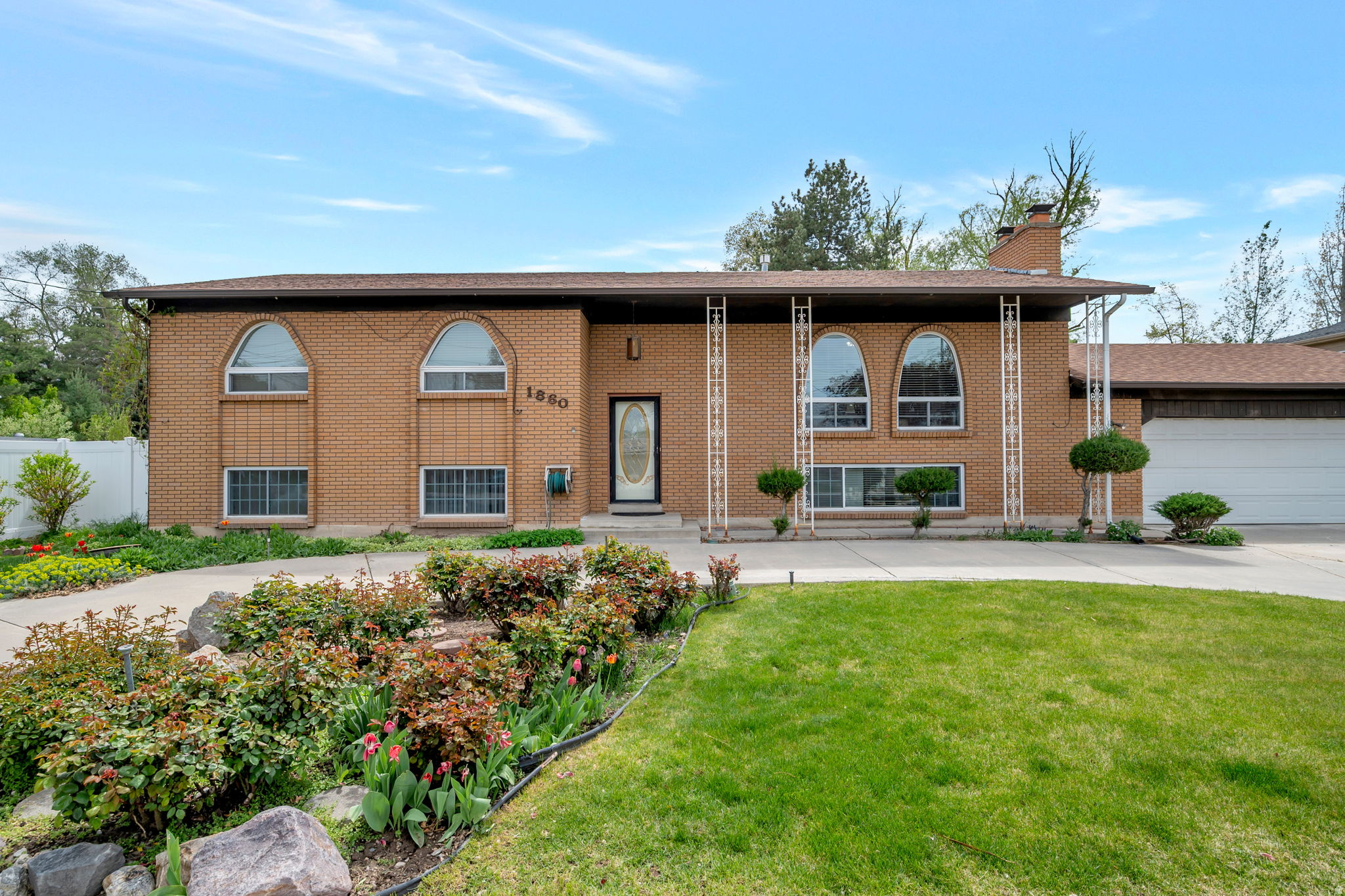 CAMBRIDGE ESTATES - Residential