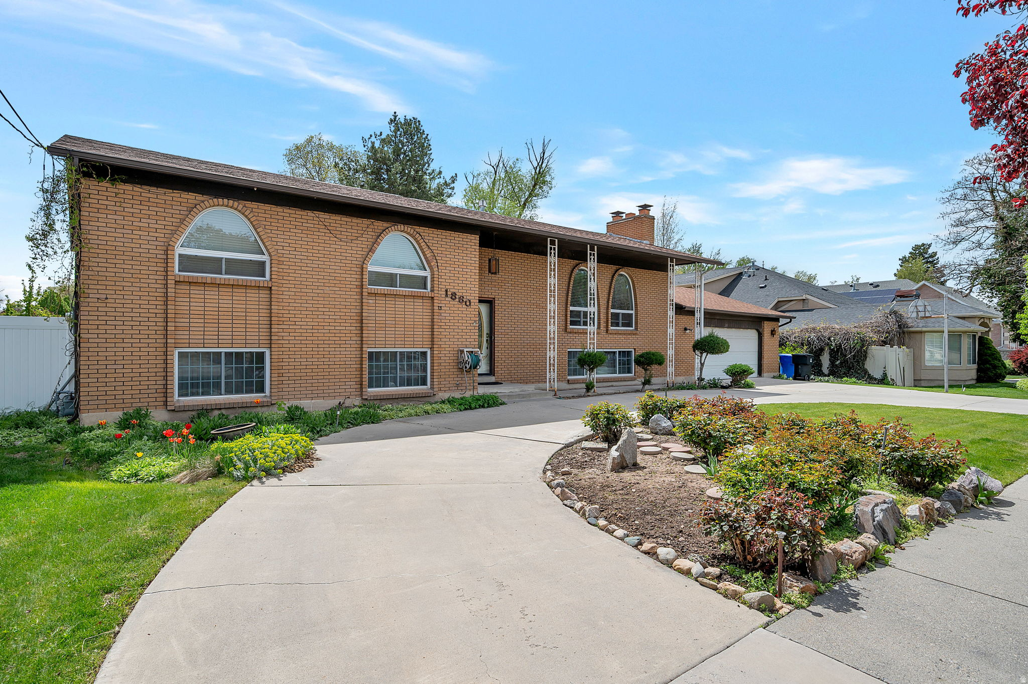 CAMBRIDGE ESTATES - Residential