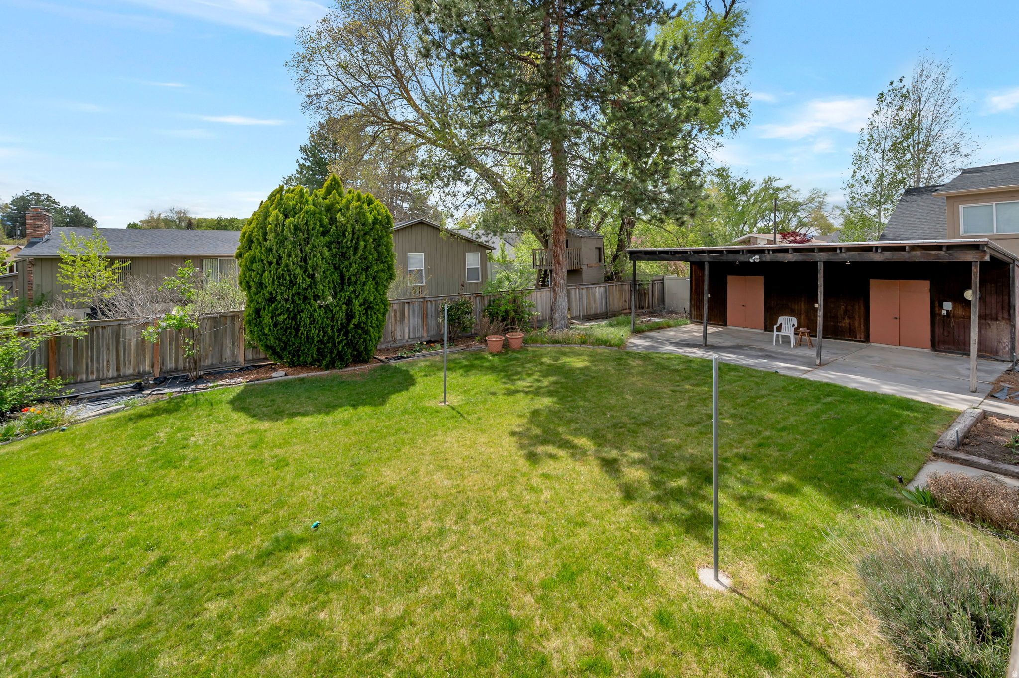 CAMBRIDGE ESTATES - Residential