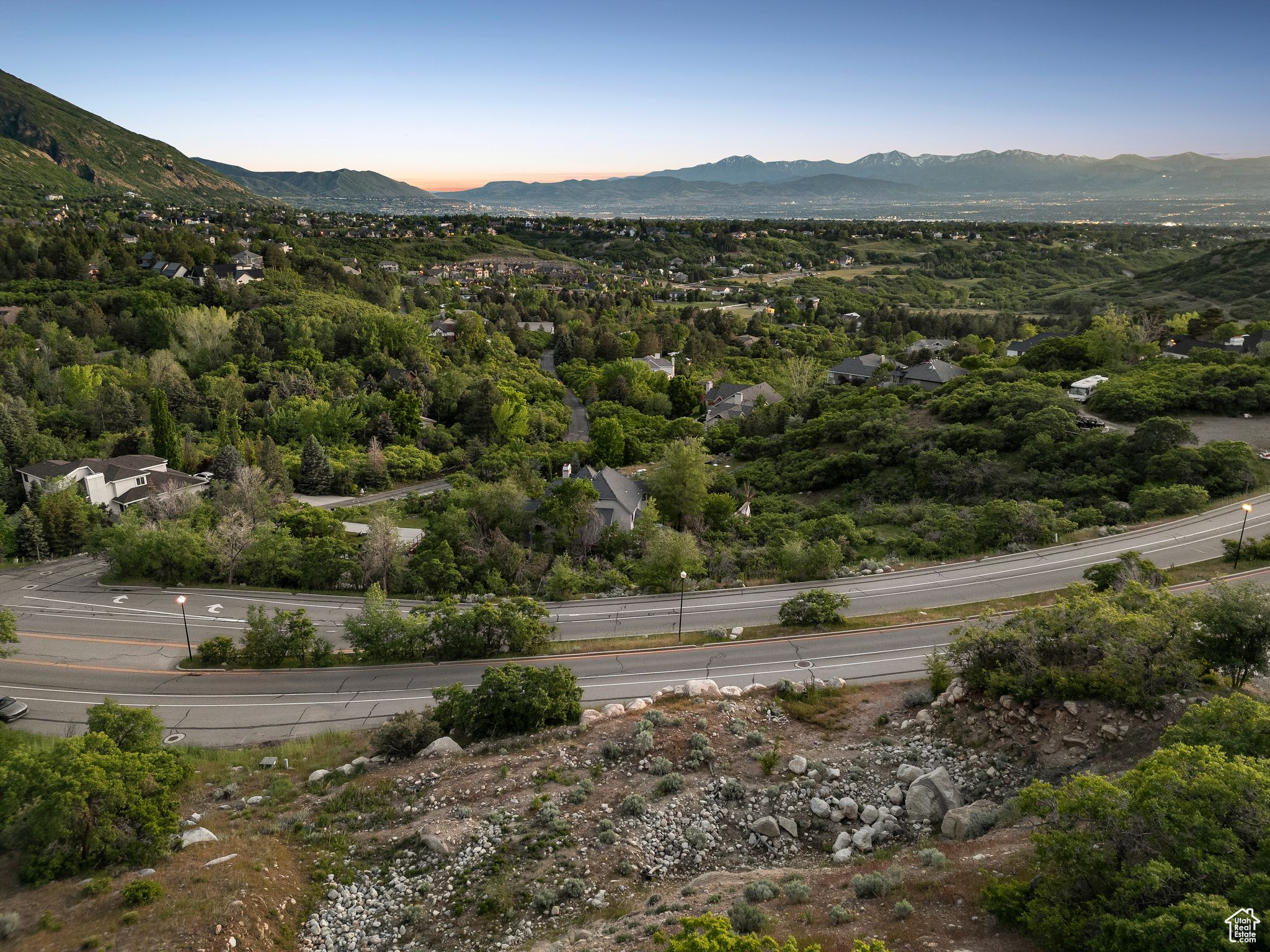 SEVEN SPRINGS - Residential