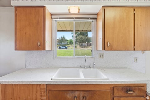 Tiny photo for 3016 S DAVIS BLVD, Bountiful, UT 84010 (MLS # 2173435)