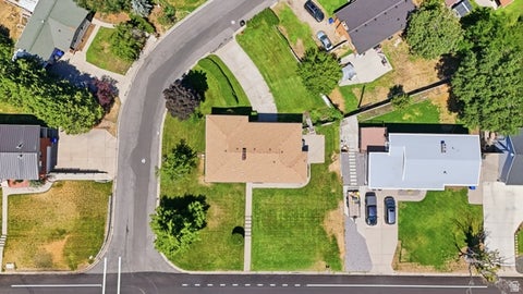 Tiny photo for 3016 S DAVIS BLVD, Bountiful, UT 84010 (MLS # 2173435)
