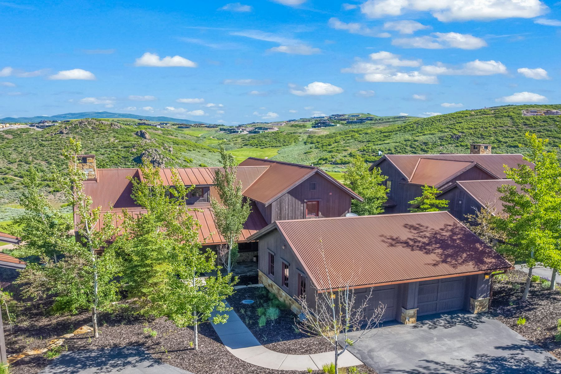 TRAPPERS CABINS - Residential