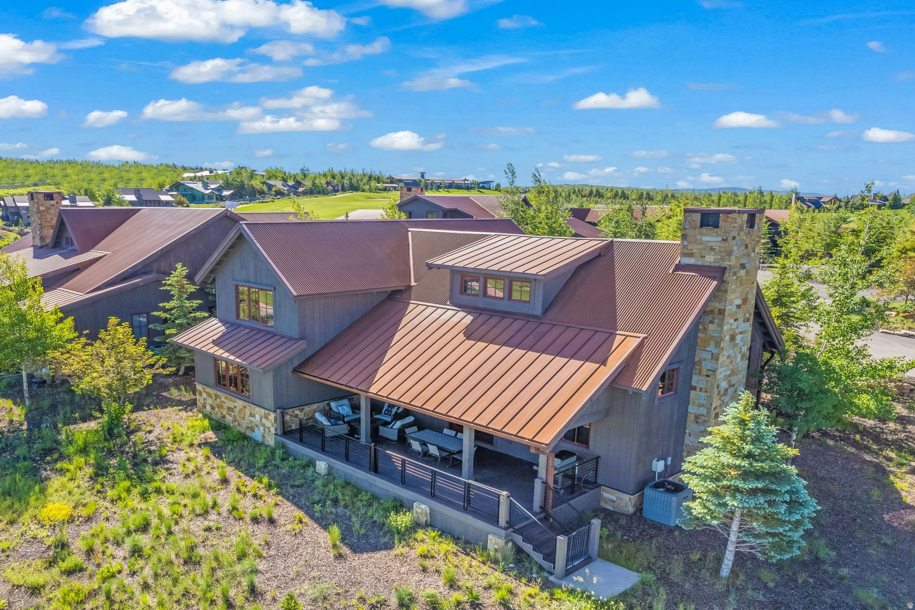 TRAPPERS CABINS - Residential