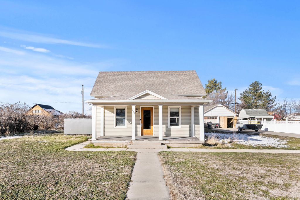 Photo of 255 N 500 W, Brigham City, UT 84302 (MLS # 2140236)