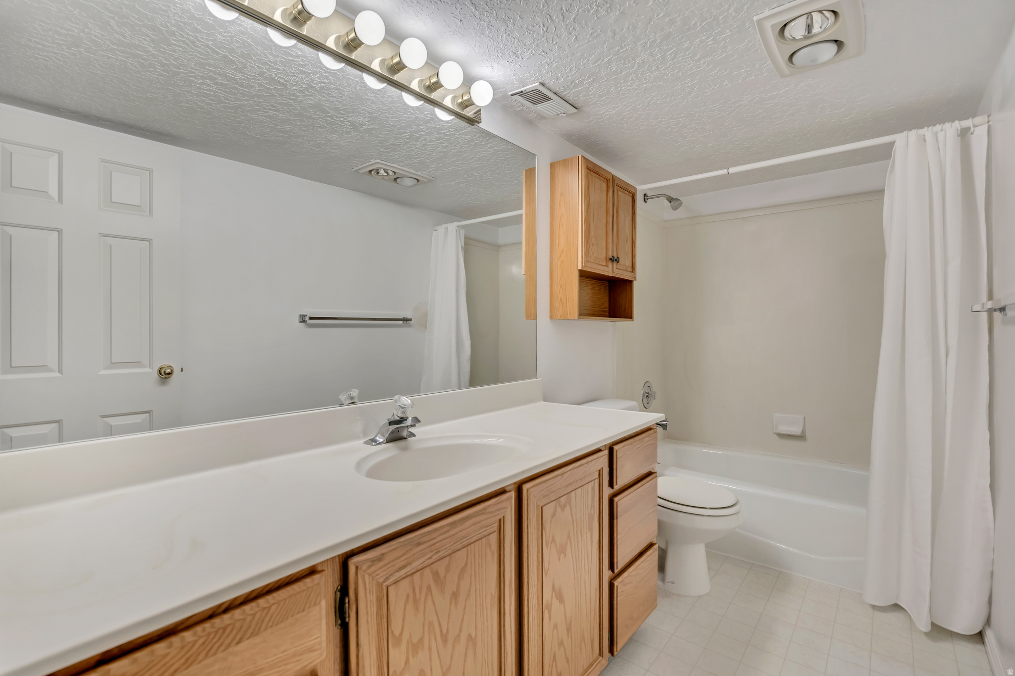 SUMMER CREST - Residential