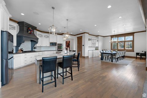 Tiny photo for 382 E HERITAGE DR, Alpine, UT 84004 (MLS # 2110898)