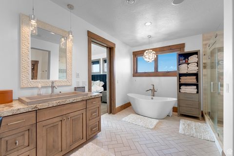 Tiny photo for 382 E HERITAGE DR, Alpine, UT 84004 (MLS # 2110898)