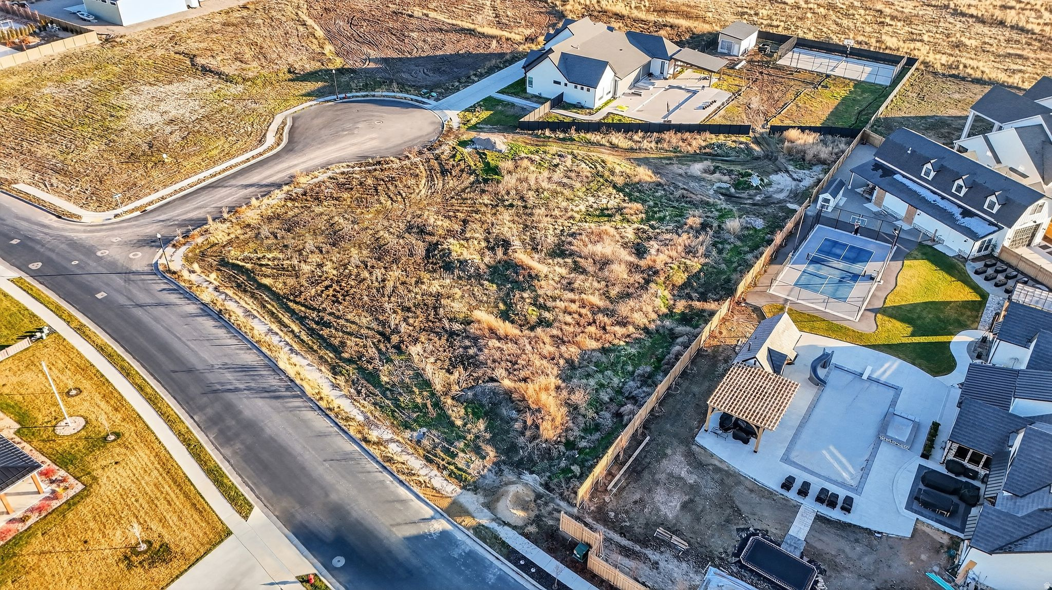 HIGHGATE ESTATES - Land