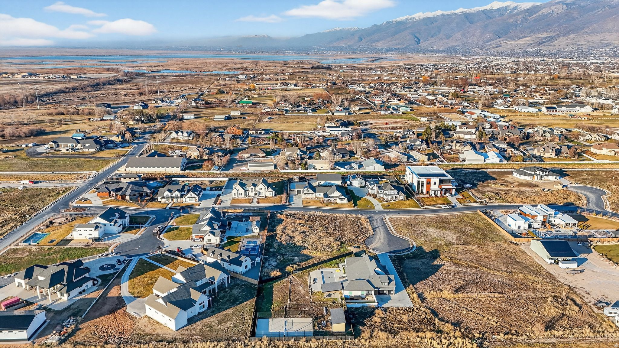 HIGHGATE ESTATES - Land