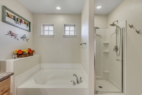 Tiny photo for 622 E WYNGATE POINTE LN S, Draper, UT 84020 (MLS # 2129603)