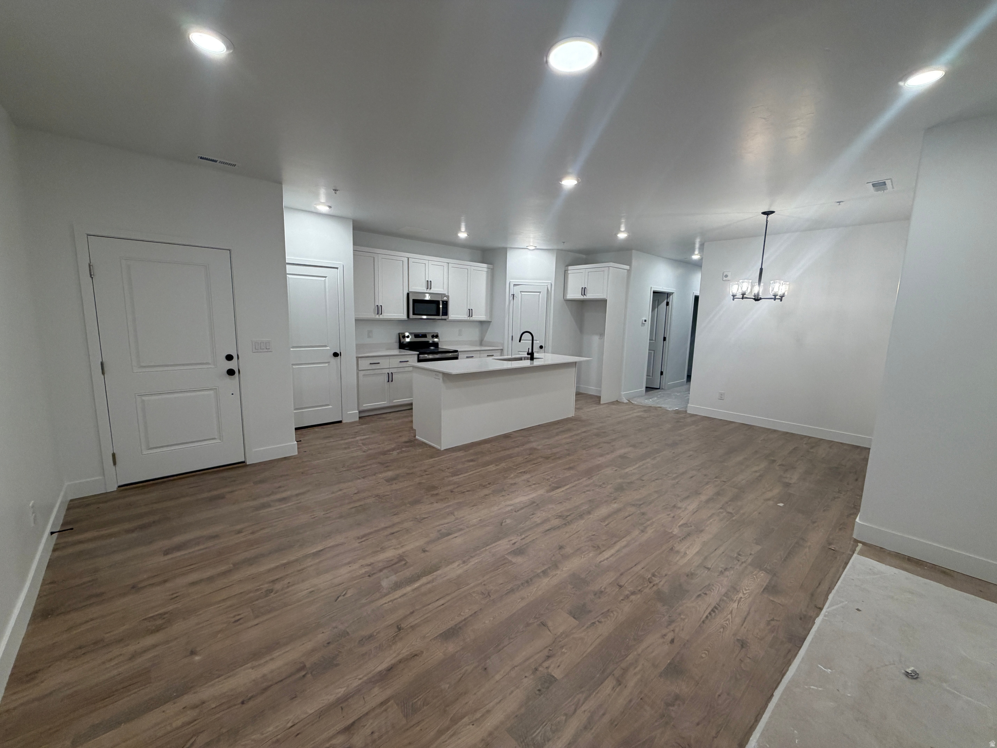 RIVER RUN - Residential