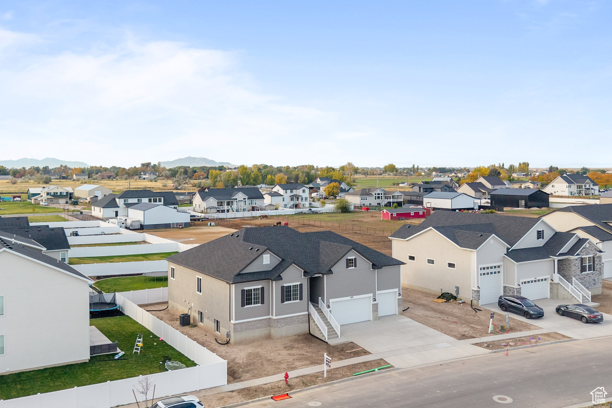 TAYLOR LANDING - Residential