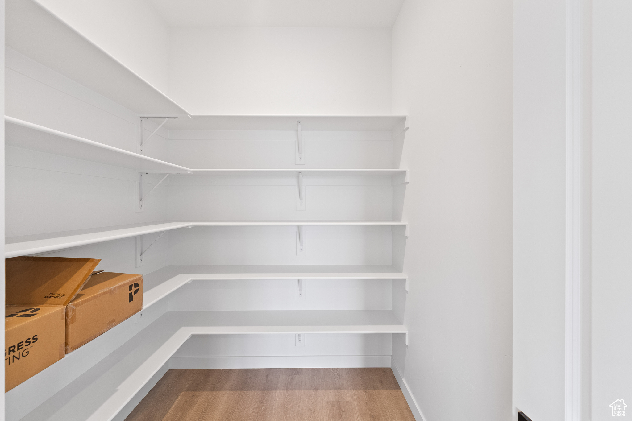 TAYLOR LANDING - Residential