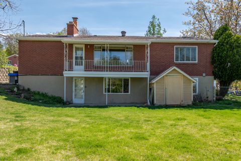 Tiny photo for 221 E 2450 S, Bountiful, UT 84010 (MLS # 2149590)