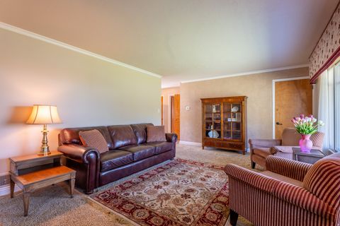 Tiny photo for 221 E 2450 S, Bountiful, UT 84010 (MLS # 2149590)