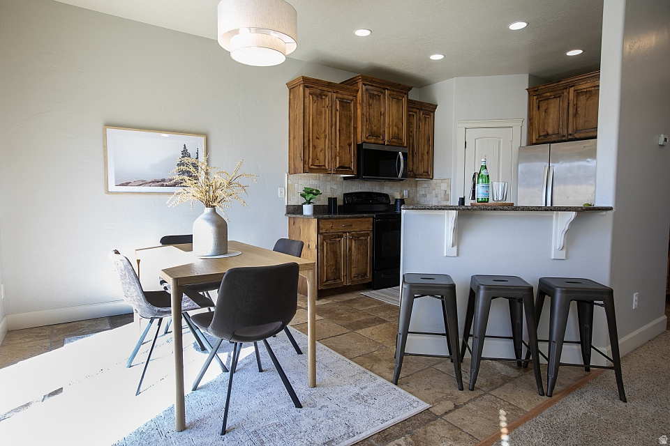 THE COVE - Residential