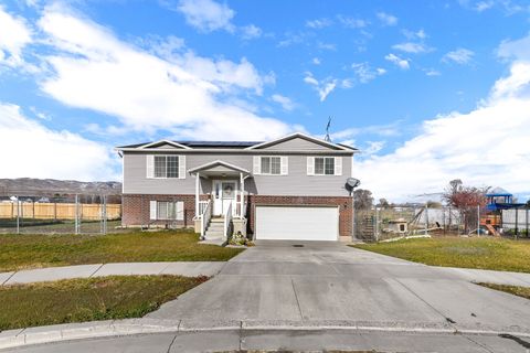 Tiny photo for 272 W 400 N, Tremonton, UT 84337 (MLS # 2126243)